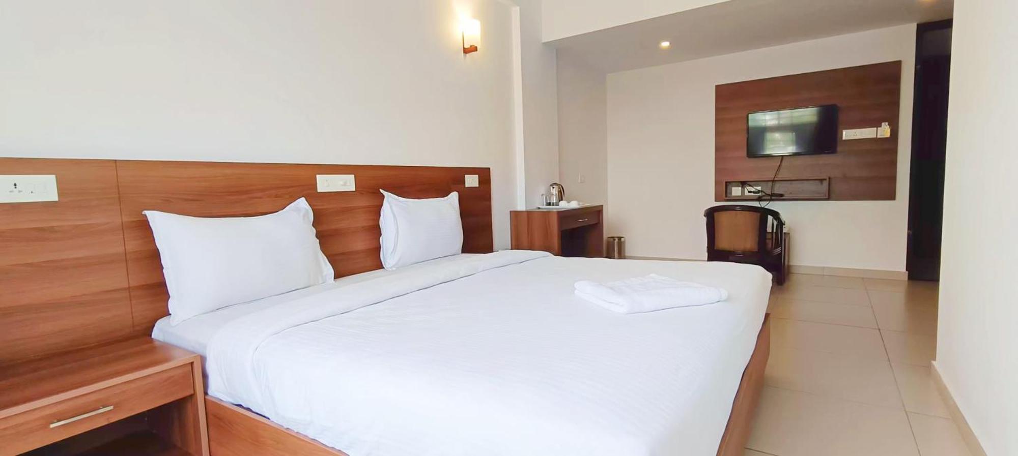 Four Squares Inn, Technopark Phase 3 Thiruvananthapuram ภายนอก รูปภาพ